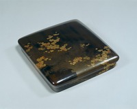 Writing box lacquered with metal powder, the picture on top: ivy on the brushwood-fenceimage